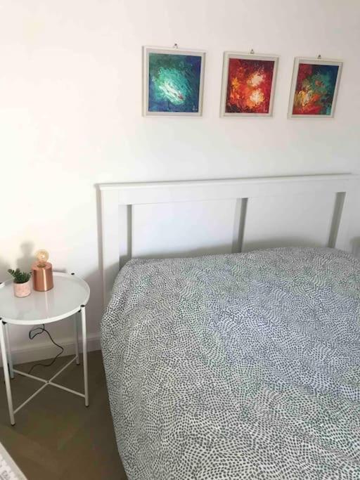 Valréas Grand Appartement En Maison De Ville מראה חיצוני תמונה
