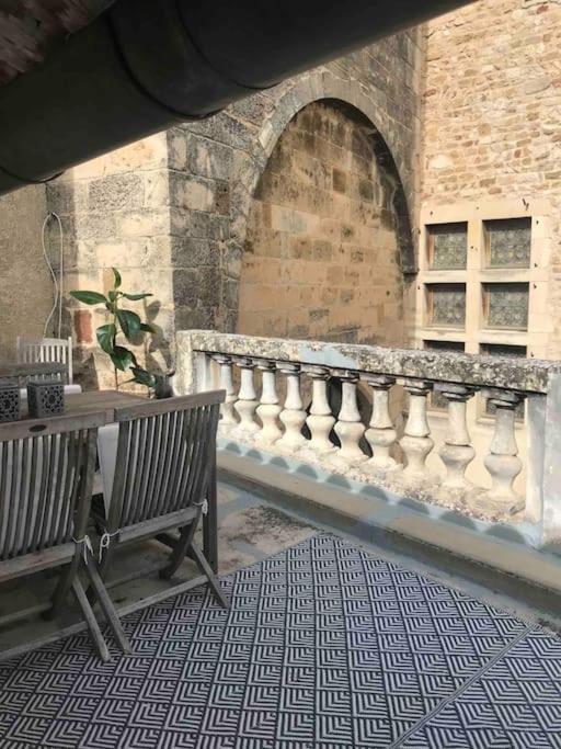 Valréas Grand Appartement En Maison De Ville מראה חיצוני תמונה
